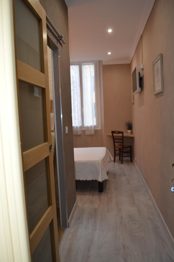 Hotel Au Picardy Ницца Экстерьер фото